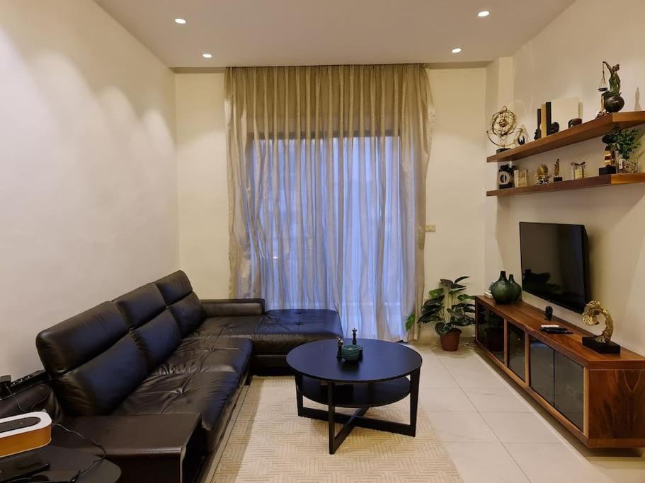 Modern Apt Near Dt, 2Br W/ Free Wi-Fi & Parking Daire Amman Dış mekan fotoğraf