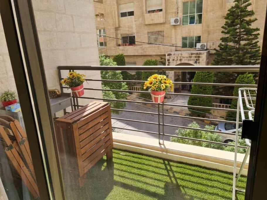 Modern Apt Near Dt, 2Br W/ Free Wi-Fi & Parking Daire Amman Dış mekan fotoğraf